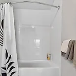 Luxury 2br 2ba Prime Downtown Apartment *