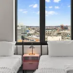 Beautiful Centrally Located 3 Bedroom Apartment *