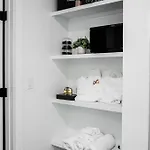 South End Fireplace Gym & Pool Access * Boston