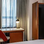 Courtyard By Marriott Downtown Boston