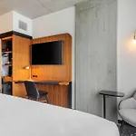 Cambria Downtown - Seaport 4*
