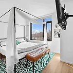 Luxury 2Br Apt In Boston Pool Gym