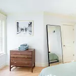 Brownstone Luxury Penthouse Condo