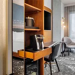 Cambria Downtown - Seaport 4*