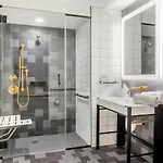 Cambria Downtown - Seaport 4* Boston