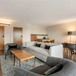 Cambria Downtown - Seaport 4*