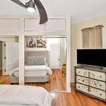Comfort Apartment *