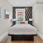 304 Newbury Street By Thatch
