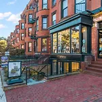 304 Newbury Street By Thatch