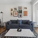 304 Newbury Street By Thatch 4*