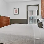 304 Newbury Street By Thatch Boston