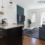 304 Newbury Street By Thatch 4* Boston
