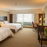 Hampton & Crosstown Center 3* Boston