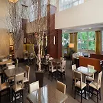 Hotel Doubletree By Hilton Bayside Boston