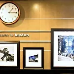 Hampton & Crosstown Center Boston