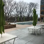 Luxury Stay Boston Huntington
