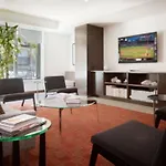 Bluebird Suites At Boylston