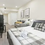 Studio On Arch Street Apt 4B