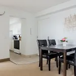 Two-Bedroom On Commonwealth Avenue Apt 1214