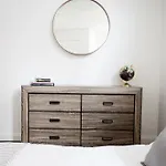 One-Bedroom On N Margin Street Apt 1