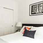 One-Bedroom On Warrenton Street Apt 18