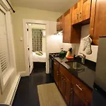 Beautiful 3br 3ba Duplex Parking Location * Boston