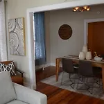 Spacious Beautiful 2Bd/1Ba Sleeps 4-7 In Best Location