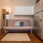 2 Bedroom Apartment In Downtown Boston
