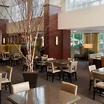 Doubletree By Hilton Bayside