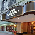 Courtyard By Marriott Downtown 4*