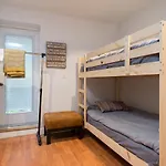 Renovated & Huge 5Br/3Ba Apt With Parking Around Fenway