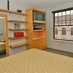 Charlesmark 3*