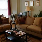 463 Beacon Street 2*