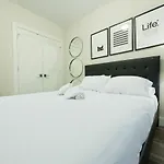 Three-Bedroom On Tremont Street Apt 403