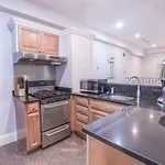 One-Bedroom On Warrenton Street Apt 2