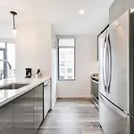 Global Luxury In South End