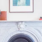 One-Bedroom On Washington Street Apt 5