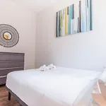 One-Bedroom On Washington Street Apt 5