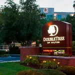 Doubletree By Hilton Bayside