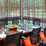 Doubletree By Hilton Bayside Hotel