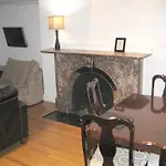 Back Bay Beacon Apartment *
