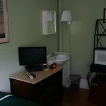 463 Beacon Street Guest house
