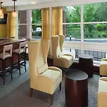 Doubletree By Hilton Bayside Hotel Boston