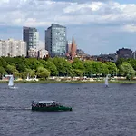 Cambria Downtown - Seaport 4*