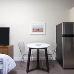 Studio On Arch Street Apt 5B