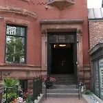 Furnished Newbury Street Studio, #6 Apartment
