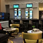 Courtyard By Marriott Downtown Hotel Boston