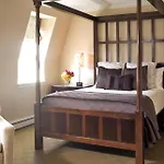 Bed & Breakfast Clarendon Square