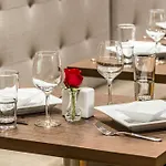 Cambria Downtown - Seaport Hotel 4*