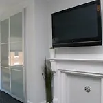 Apartment Stylish On Newbury Street, #10 Boston